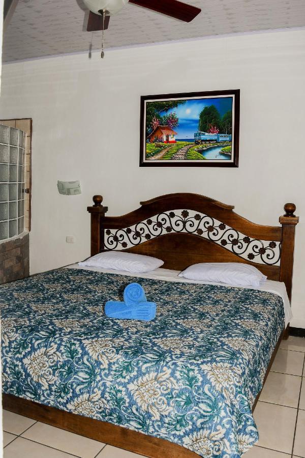 Apartahotel Loma Tranquila Pilas