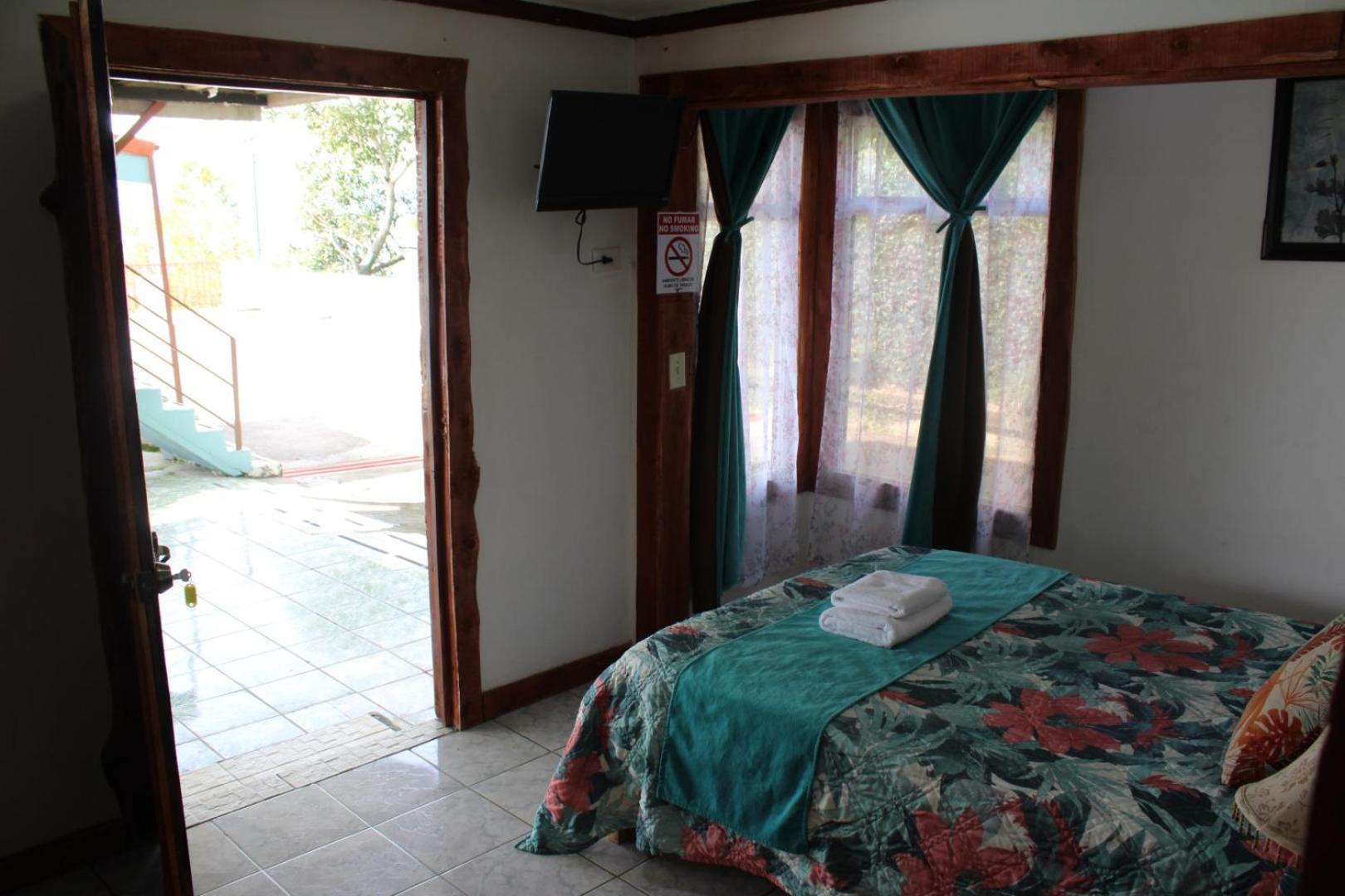 Aparthotel Loma Tranquila Pilas