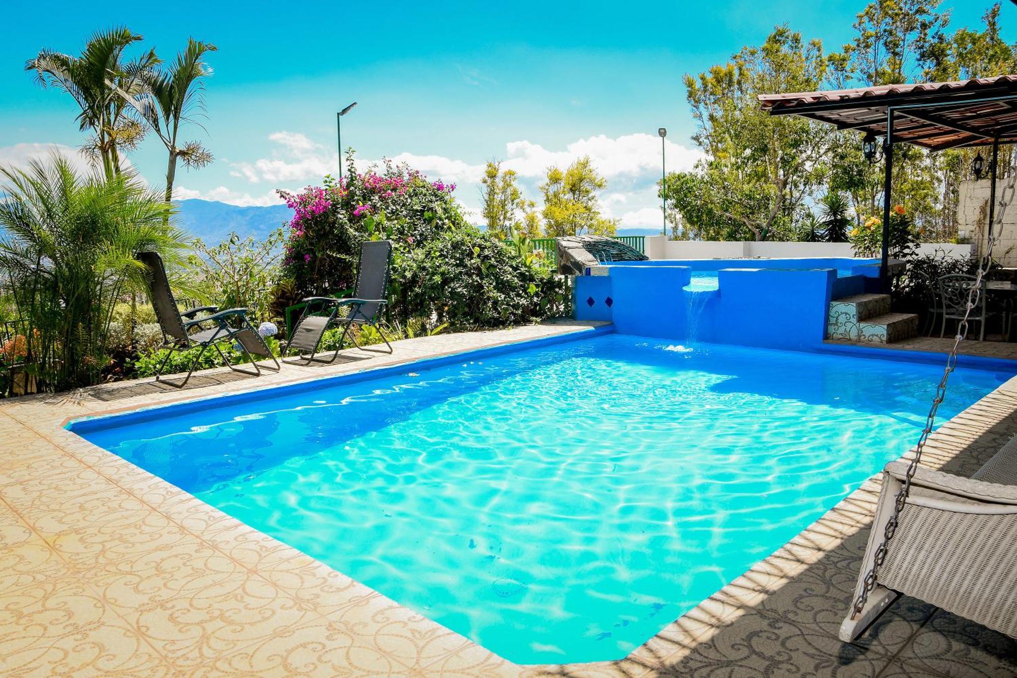 Loma Tranquila 3* Pilas